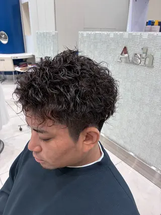 ショート パーマ メンズ 🐧デザインパーマ 🐧小沢有佑のヘアスタイル