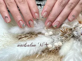 ネイル ✨Nailsalon Vi+✨のネイルデザイン