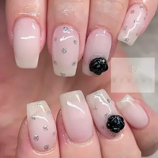 ネイル nailist SENAのネイルデザイン