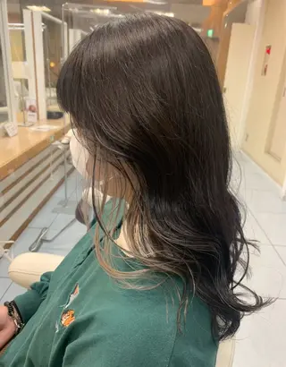 ロング カラー 透明感ブラウンカラー 🫧レイヤー🩰好実のヘアスタイル