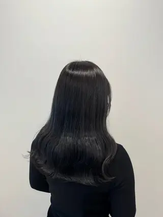 カラー 吉田 美咲のヘアスタイル