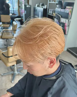 ショート カラー メンズ 🦄ハイトーンカラー 🦄まるおしょうのヘアスタイル