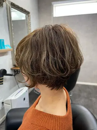 ショート カラー Glad   中嶋 政文のヘアスタイル