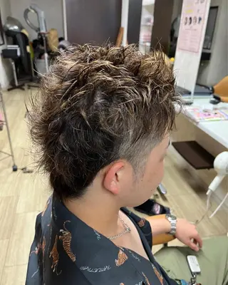 メンズ 武内 和美のマツエク・マツパデザイン