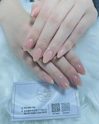 ネイル AKIKO ネイルサロンのネイルデザイン