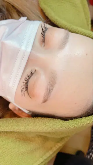 マツエク・マツパ 呉原 里美のマツエク・マツパデザイン