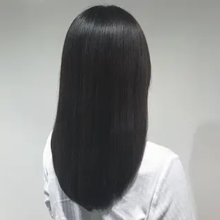 セミロング カラー ヘアアレンジ Zina渋谷エリア マネージャShionのヘアスタイル