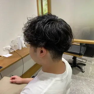 パーマ メンズ ついざき はるかのヘアスタイル