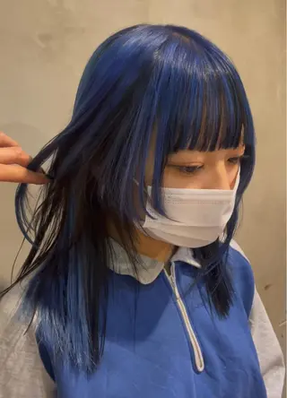 セミロング カラー おしゃれハイトーン 💗AKARIのヘアスタイル