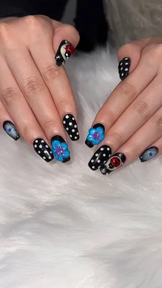 ネイル 🎶個性派ネイル💅 /Komachi❤️のマツエク・マツパデザイン