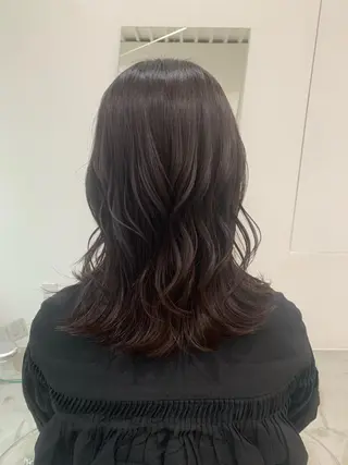 セミロング 高橋 亜紀のヘアスタイル