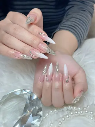ネイル Julli ジュリのネイルデザイン