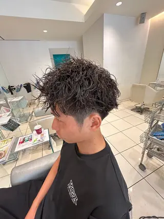 ショート パーマ メンズパーマ 副店長ユウタのヘアスタイル