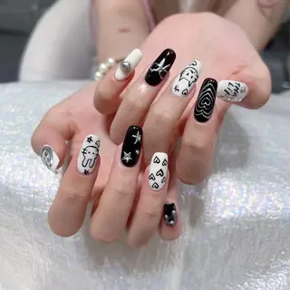 ネイル Queens PUPUのネイルデザイン