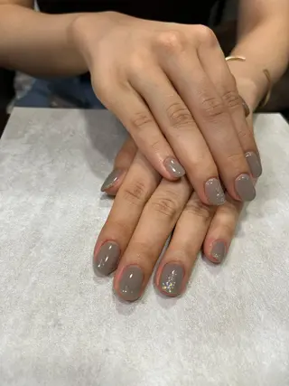 ネイル 小川 奈々花のネイルデザイン