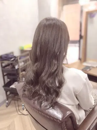 ロング カラー 菊池 貢平のヘアスタイル
