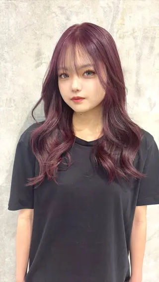 ロング カラー LUCK 本厚木店のヘアスタイル