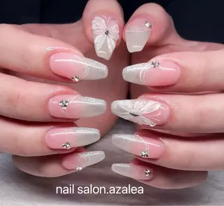 ネイル R inのネイルデザイン