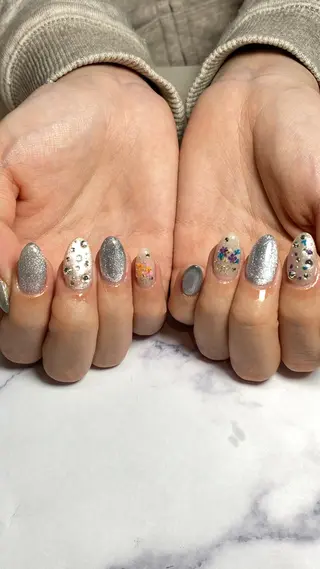 ネイル Prettiest nailのネイルデザイン