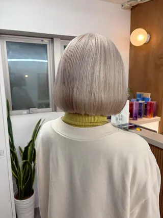 ショート カラー パーマ 透明感・艶カラー/ 坂田友梨奈のヘアスタイル