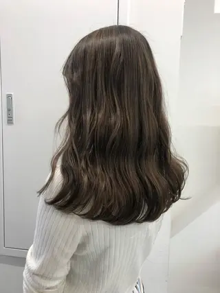 ロング カラー 坂口 功一郎のヘアスタイル