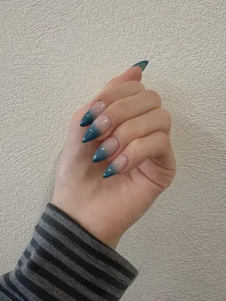 ネイル 関口 釉月のネイルデザイン