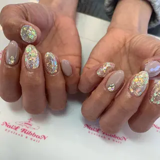 ネイル ネイルリボン 受付スタッフのネイルデザイン