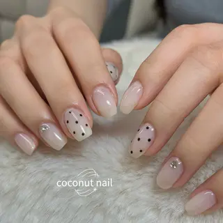 ネイル ココナッツネイル 四ツ谷店　moeのネイルデザイン