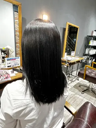 セミロング 渡部 まひろのヘアスタイル