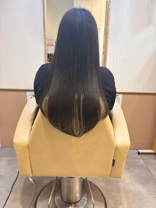 ロング 吉井 愛のヘアスタイル