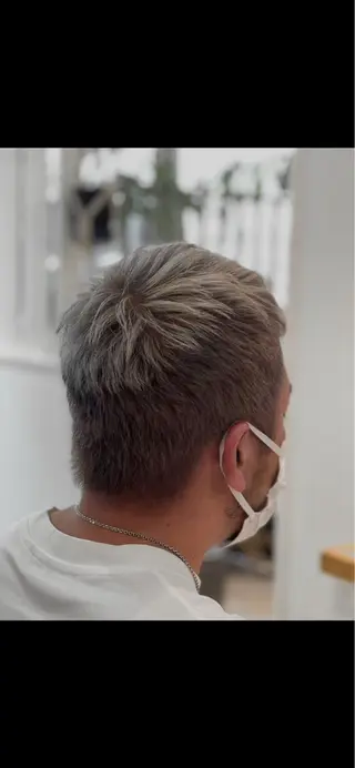 ショート カラー メンズ 吉岡 三四朗のヘアスタイル