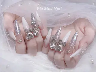 ネイル Pio Mielのネイルデザイン
