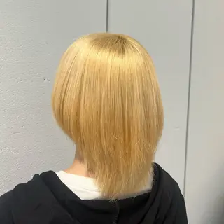 ミディアム カラー 顔周りカット／透明感 カラー／Kurumeのヘアスタイル