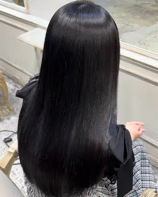 セミロング 美髪矯正 透明感 カラー⭐️ユウキのヘアスタイル