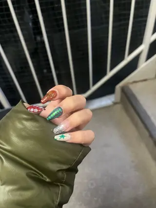 ネイル 🪐Maxkelly Hikari🪐のネイルデザイン