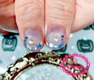 ネイル CROWN プライベートサロンのネイルデザイン