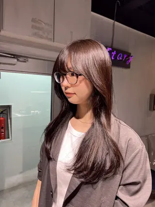 ロング カラー NANAMI🩵 大人可愛い韓国ヘアのヘアスタイル