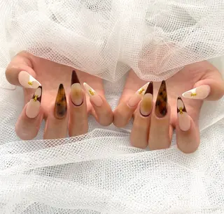 ネイル 藤原 綾花のネイルデザイン