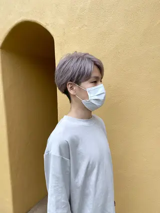 ショート カラー 太田 康治のヘアスタイル