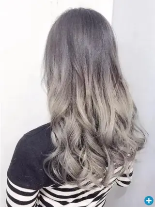 ロング カラー Asuka 🌈のヘアスタイル