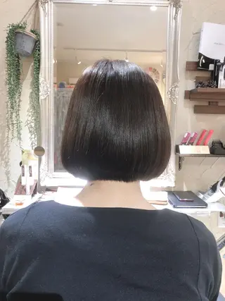 ショート 🌈20年目突入🎉 山口のヘアスタイル
