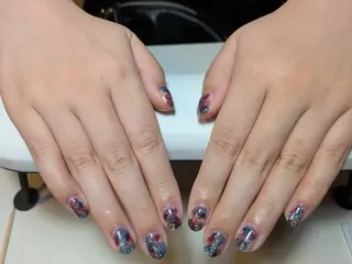 ネイル MIZUKI 🍀のネイルデザイン