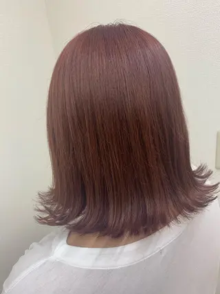 ミディアム カラー 🫧透明感カラー🫧 美髪矯正🫧チサトのヘアスタイル