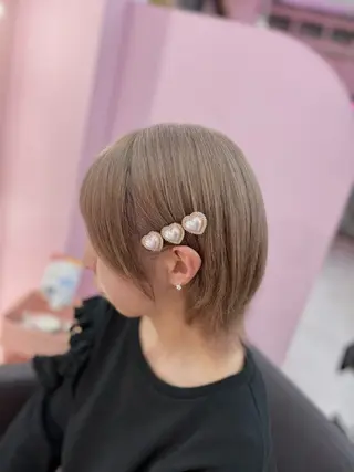 ミディアム 甘ふわgirly🎀 ハイトーン🤍Ramのヘアスタイル