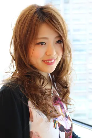 ロング カラー 川野 賢のヘアスタイル