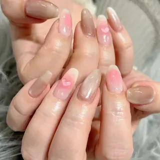 ネイル はあとねいる筑紫口店 Hitomiのネイルデザイン