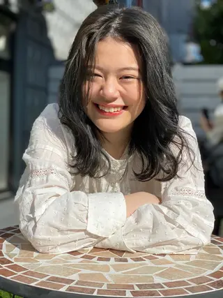 ミディアム カラー 岩倉 諒のヘアスタイル