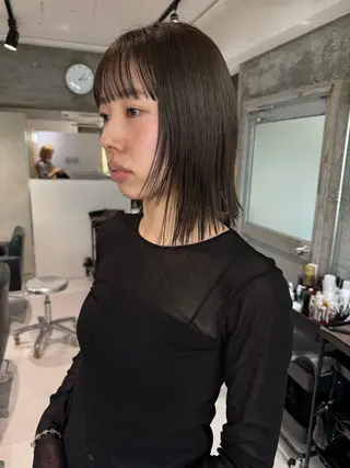 ミディアム カラー 透明感カラーレイヤー 名古屋LORENハダのヘアスタイル