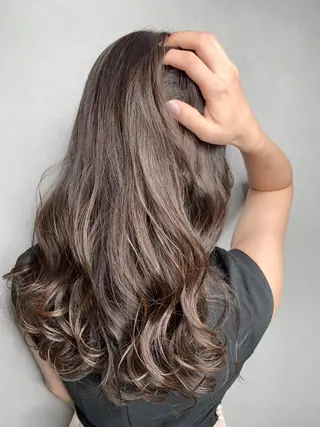ロング カラー パーマ ヘアアレンジ メンズ キッズ ネイル マツエク・マツパ 新宿駅近♡友達とOK 🦋W -ワット -のヘアスタイル