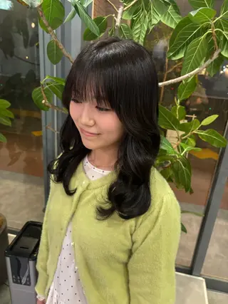 🐈‍⬛JUMI /透明感カラー/🩶のヘアスタイル